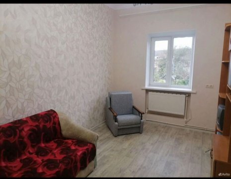 3-к квартира, 2/2 эт., 44м²